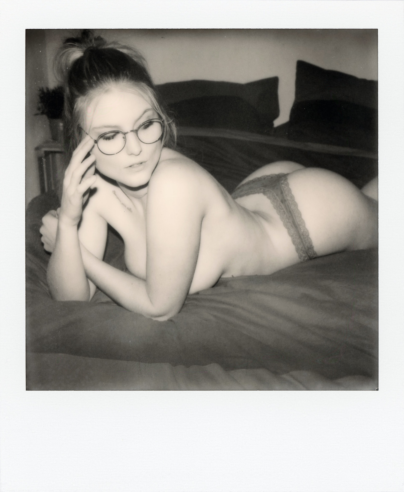ugj anal pantyhose irene rolf porn pics gallery page #glasses #amateur #panties #busty #lyingonbed #shy #nerdy