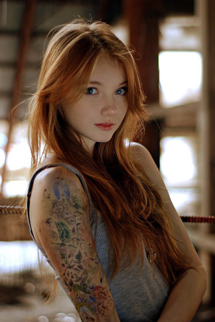 Petite Young Exquisite Beautiful Cutetits Roundboobs Tattoos Redhead Redhairs Adorable Cuteface Exhibe Windows Sexy Seducing Marquis