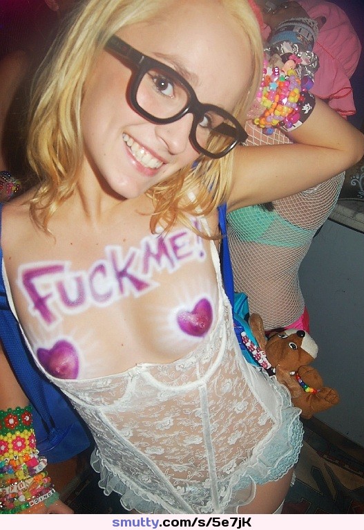 breasts cock dickgurl futanari intersex mod naked #glasses #writing #amateur